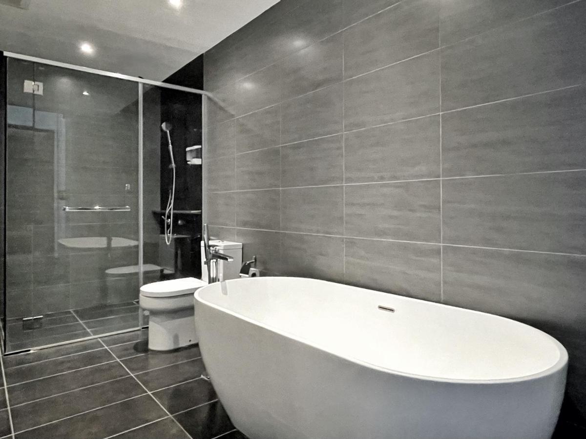 Expressionz Suites Klcc Куала-Лумпур Экстерьер фото